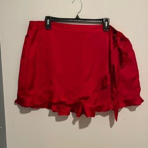 Satin red skort